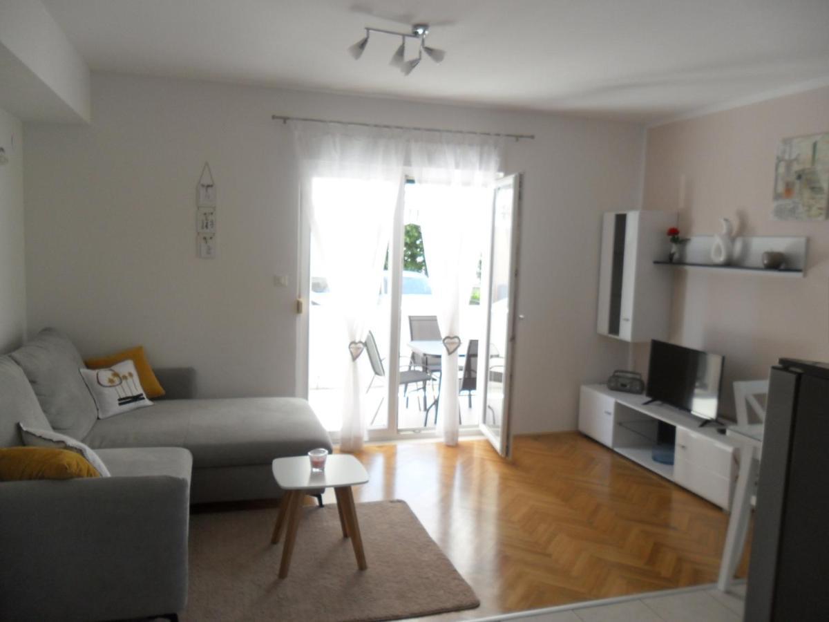 Apartman Ljubica 트로기르 외부 사진