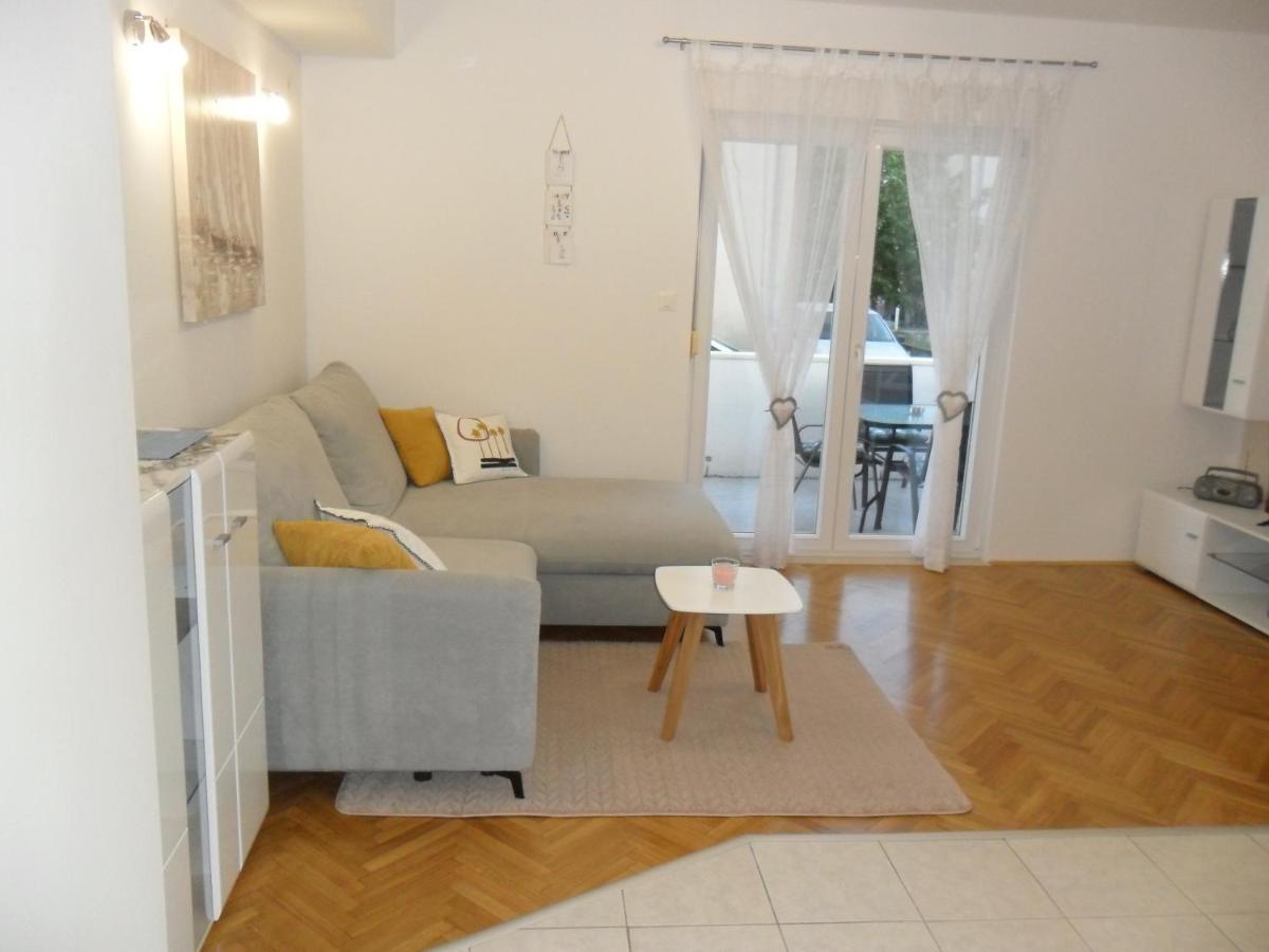 Apartman Ljubica 트로기르 외부 사진